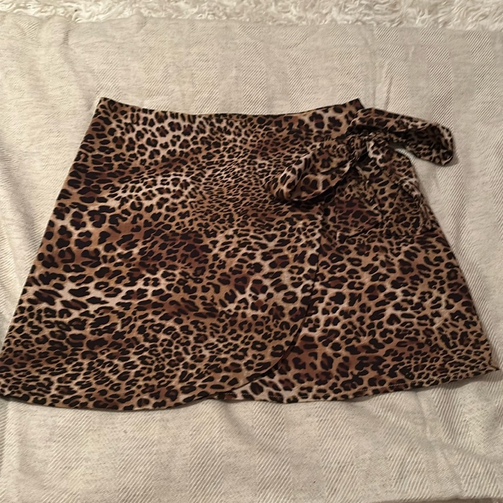 Leopard print mini skirt size S